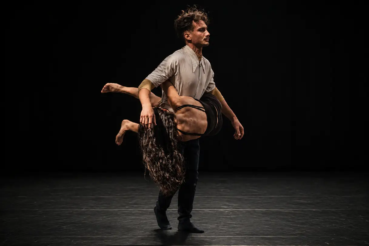 Cia. Rampante - Algo de nosotros - residencia artistica de circo en madrid - El Invernadero